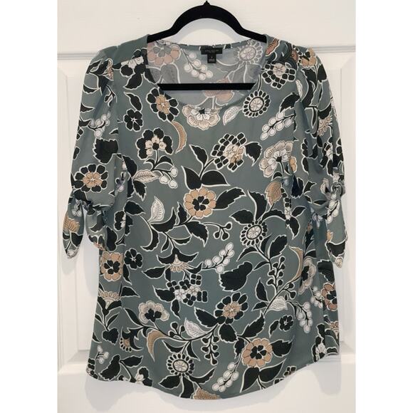Ann Taylor Factory Tops - Ann Taylor Factory‎ Women’s Blouse Top Shirt w/ Short Tie Sleeves Size Medium